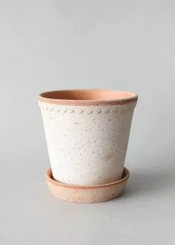 Afloral.com Bergs Handmade Clay Pot With Drainage - 6.5"