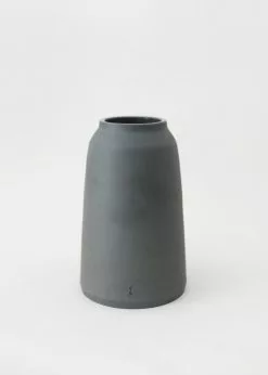 Afloral Handmade Black Stoneware Bouquet Vase By L'impatience - 7.75" Vases