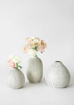 Afloral Set Of 3 Dotted Stoneware Bud Vases - 3.4-4.75