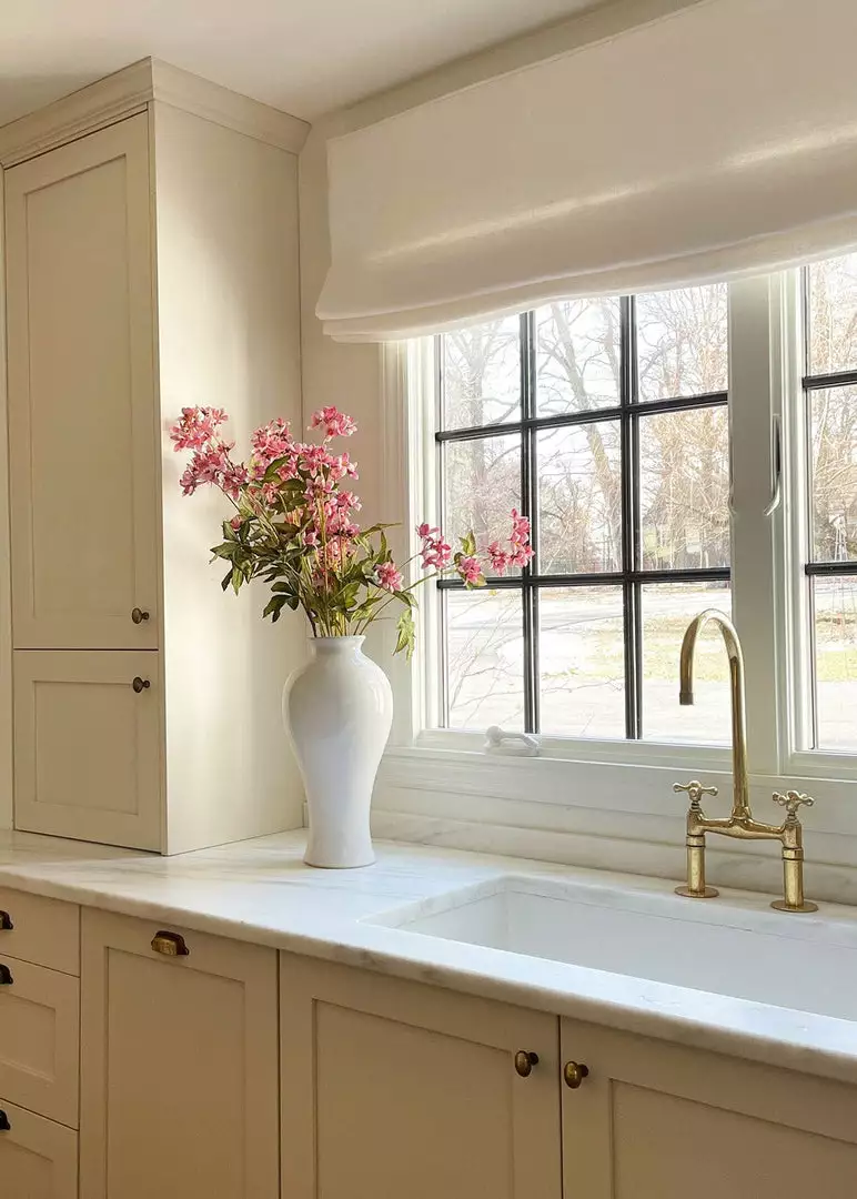 Afloral Ceramic Tall Glossy Vase In Blue-Washed White - 16" Vases